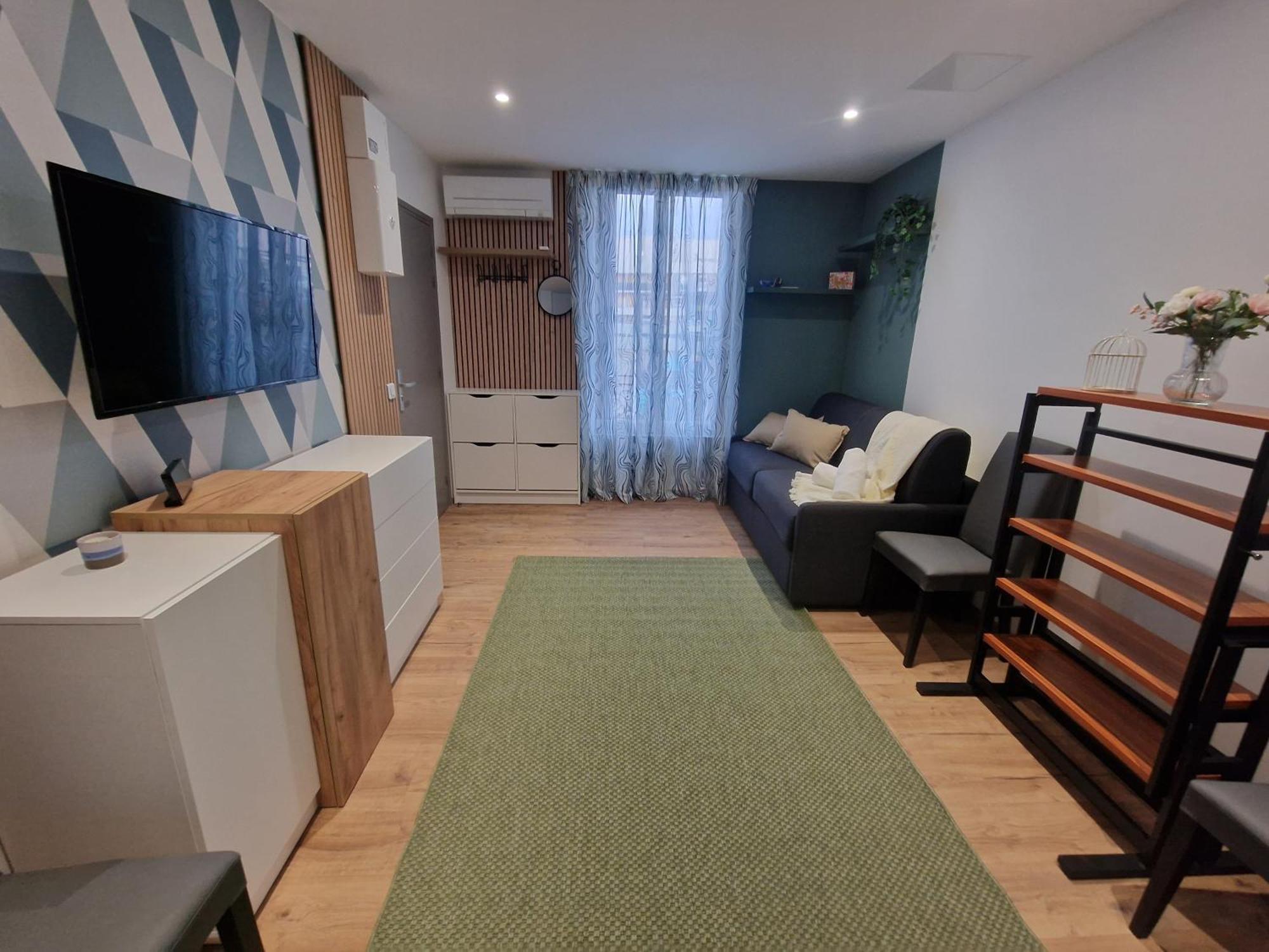 Maison D'Hotes Avec 3 Appartements Et Un Studio Viry-Châtillon Exterior foto